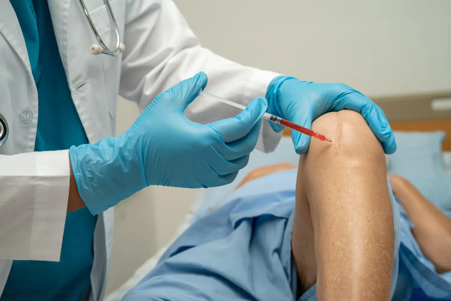 injection in the knee